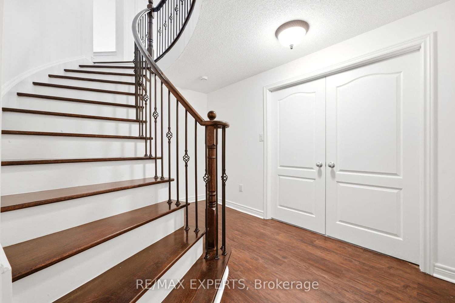 18 Vista Drive • Bradford West Gwillimbury, ON photo 36