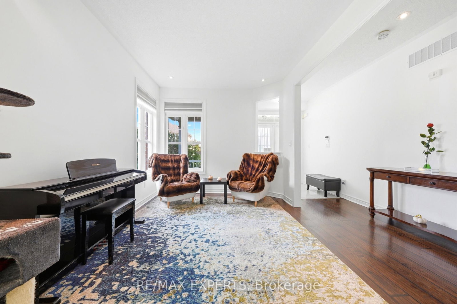 18 Vista Drive • Bradford West Gwillimbury, ON photo 9