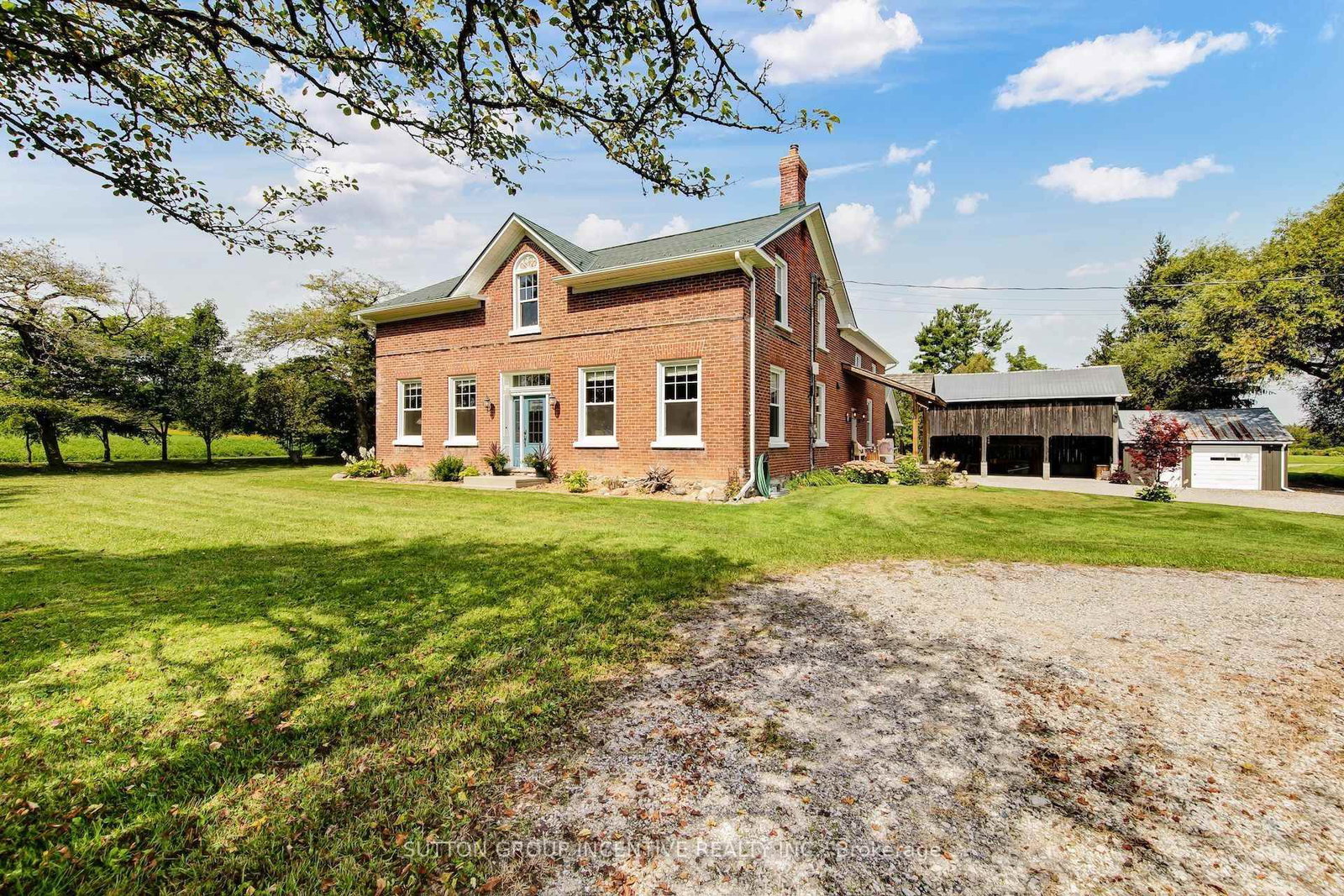 2804 9th Line • Bradford West Gwillimbury, ON photo 3