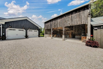 2804 9th Line • Bradford West Gwillimbury, ON photo 4