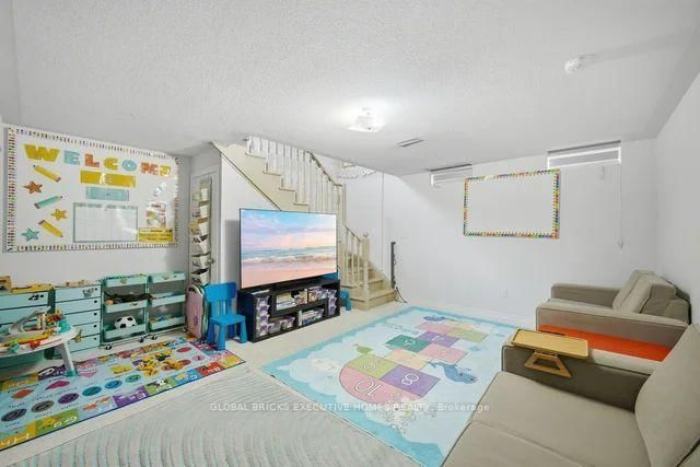 549 Barons Street • Vaughan, ON photo 39
