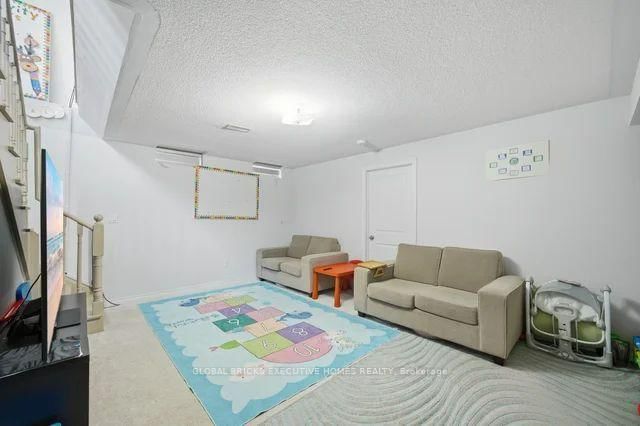 549 Barons Street • Vaughan, ON photo 42
