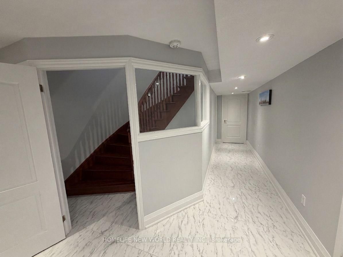 (BSMT) - 63A Roosevelt Drive, Richmond Hill 2