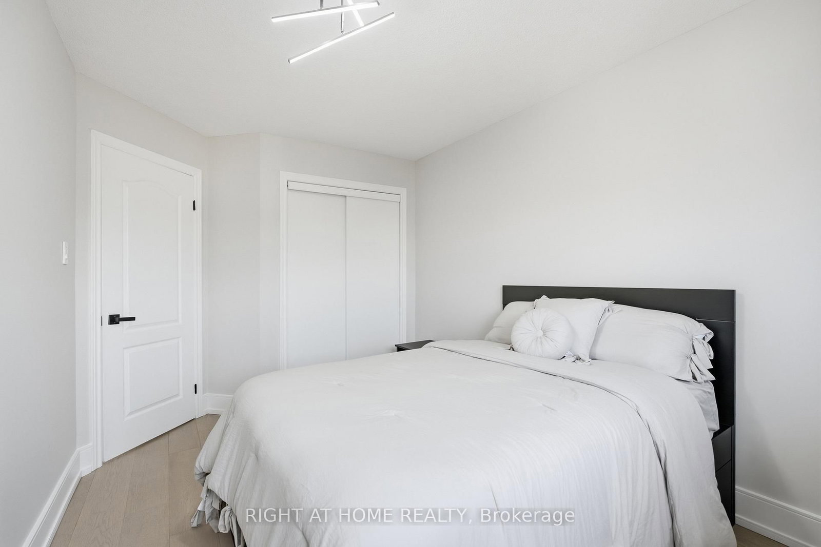 217 Rosanna Crescent • Vaughan, ON photo 34