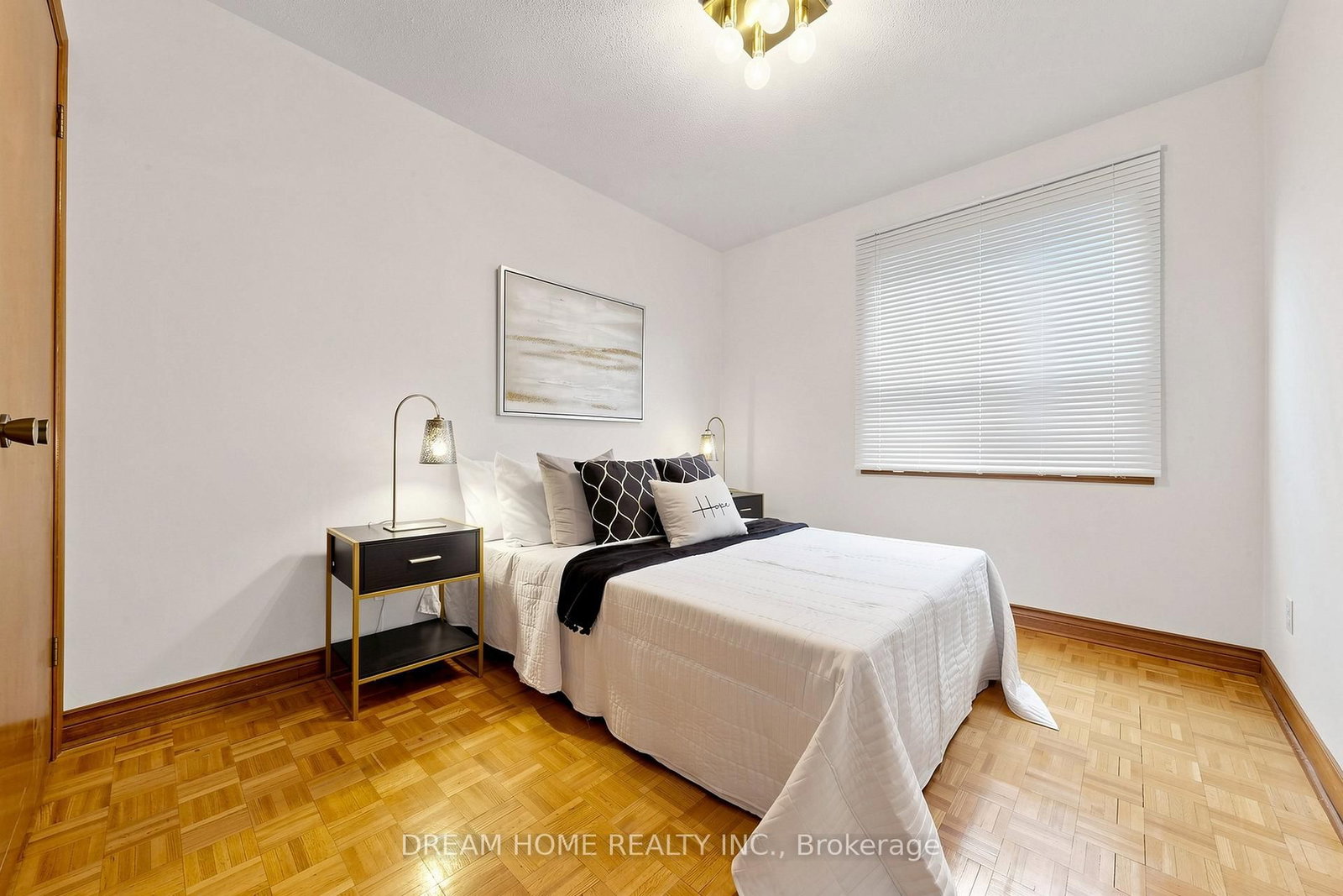 312 Valeria Boulevard • Vaughan, ON photo 14