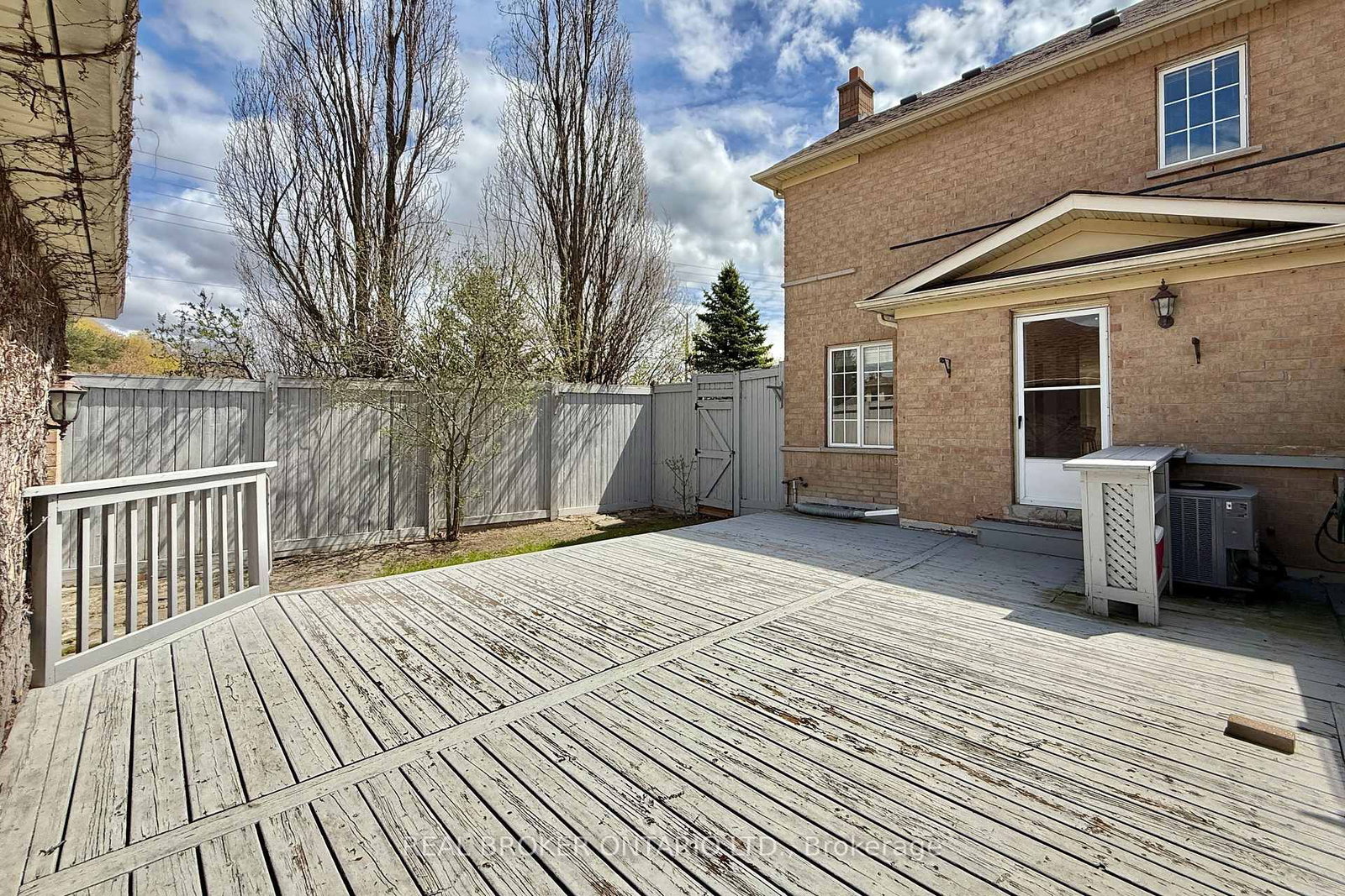 30 Little Angel Road • Markham, ON photo 21