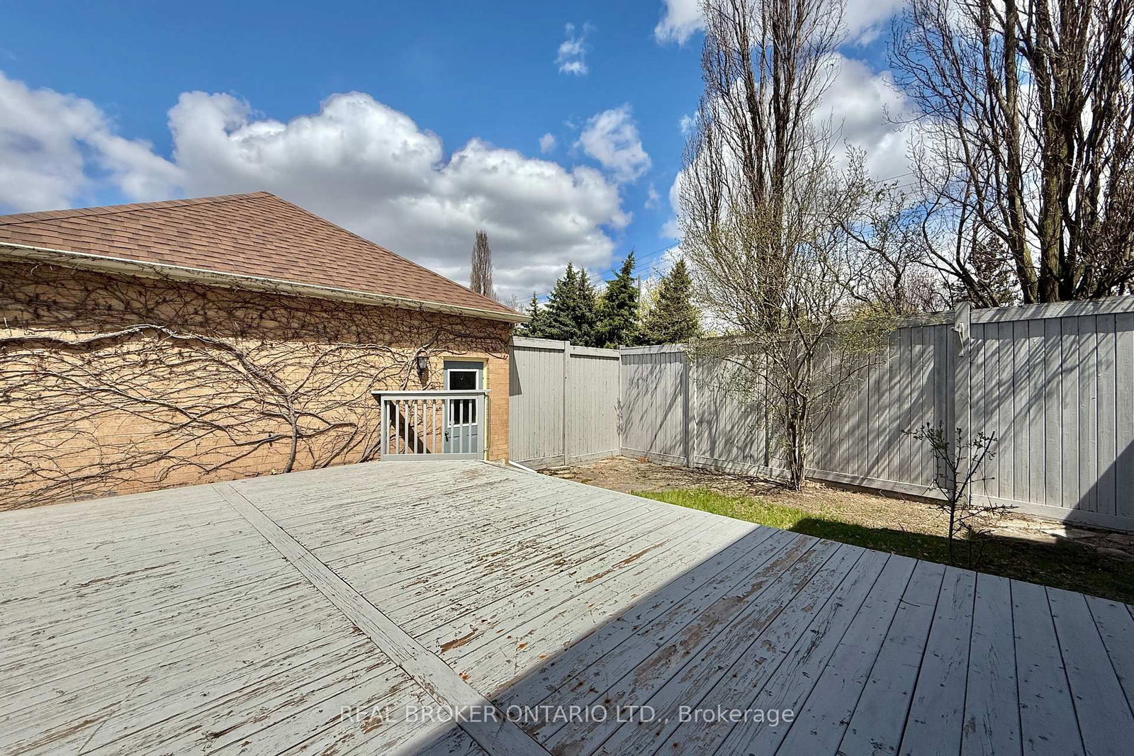 30 Little Angel Road • Markham, ON photo 22