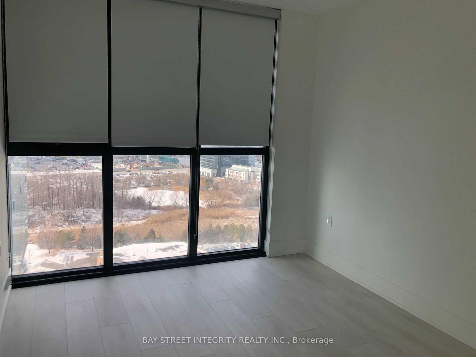 1606-2908 Highway 7 Rd, Vaughan, view 8
