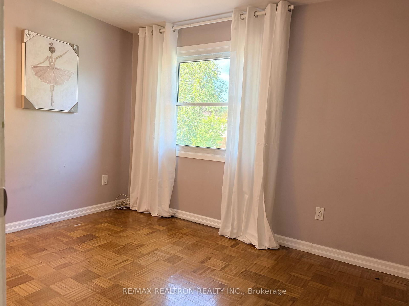 383 Sandford Street • Newmarket, ON photo 18