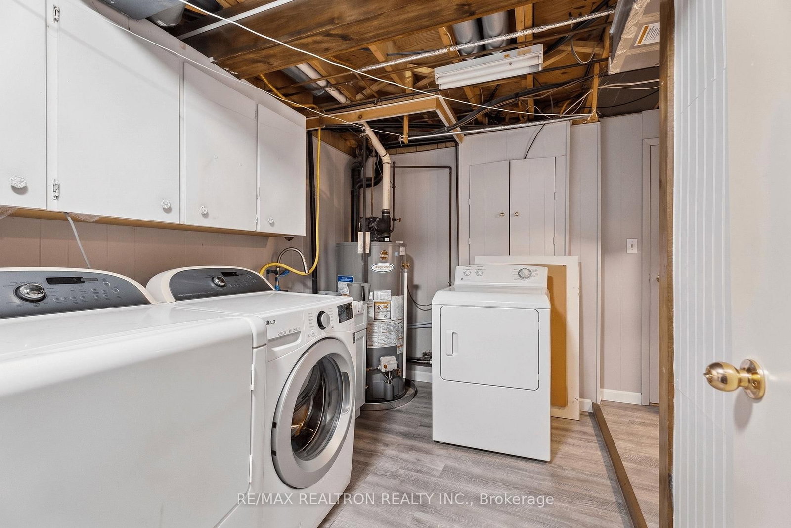 383 Sandford Street • Newmarket, ON photo 26