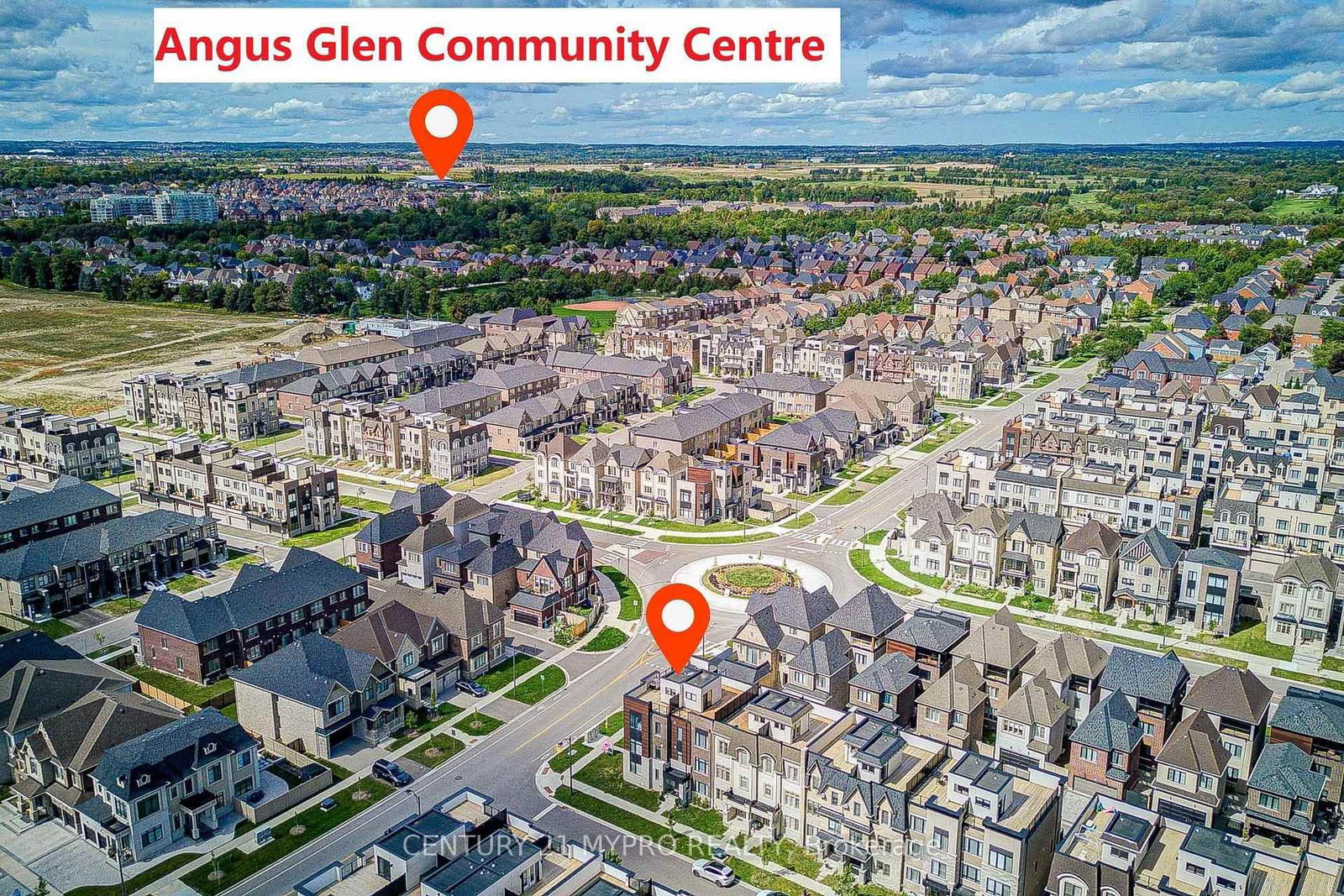 107 William Shearn Crescent • Markham, ON photo 4
