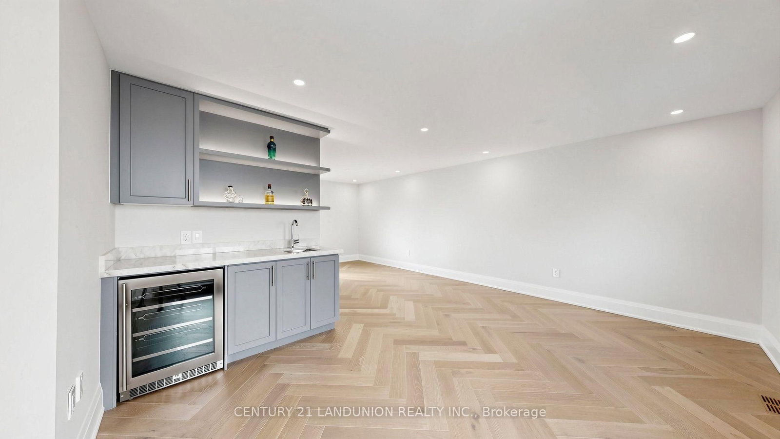 51 Meteorite Street • Richmond Hill, ON photo 35