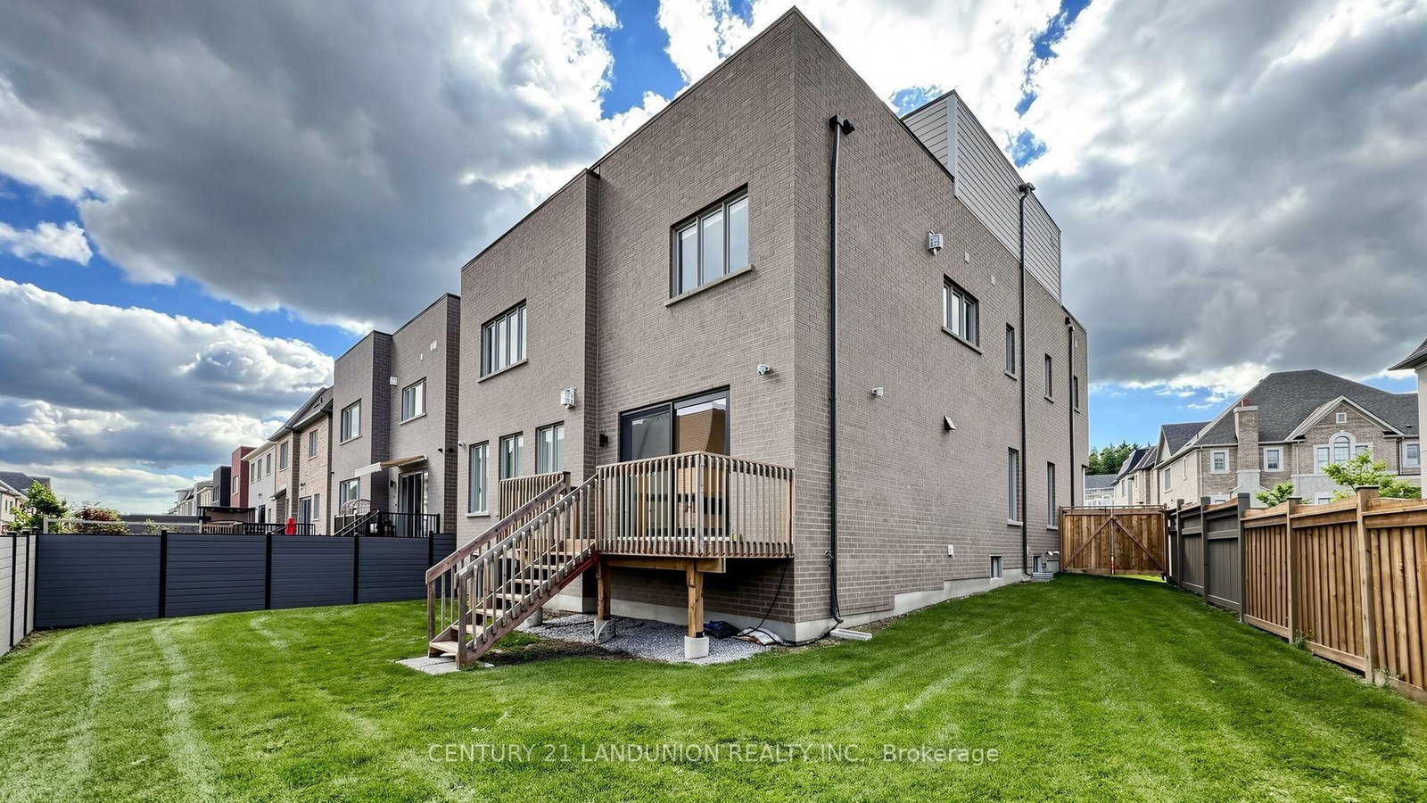 51 Meteorite Street • Richmond Hill, ON photo 43