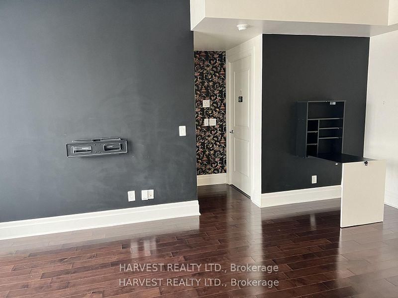 21 Upper Duke Crescent • #609 • Markham, ON photo 9
