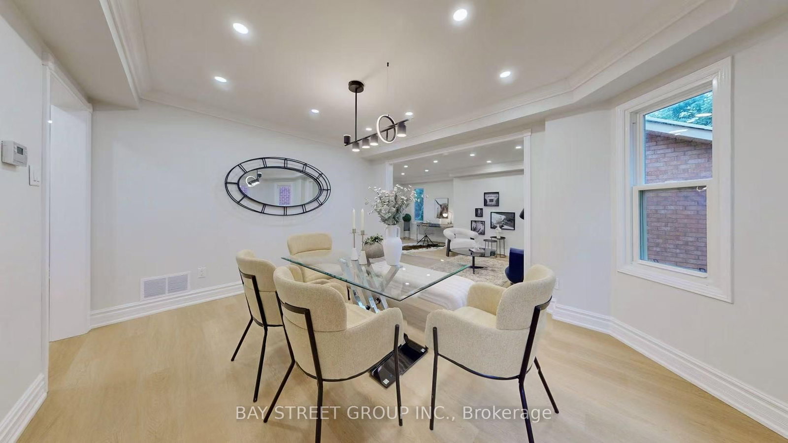 31 Cavalry Trail • Markham, ON photo 16