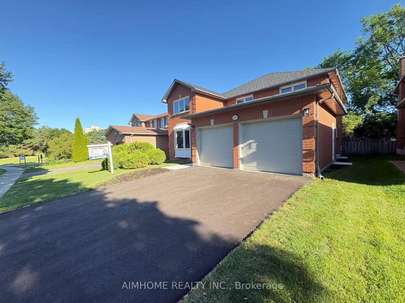 108 Berwick Crescent