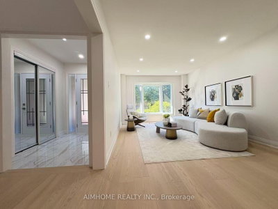 108 Berwick Crescent • Richmond Hill, ON photo 5