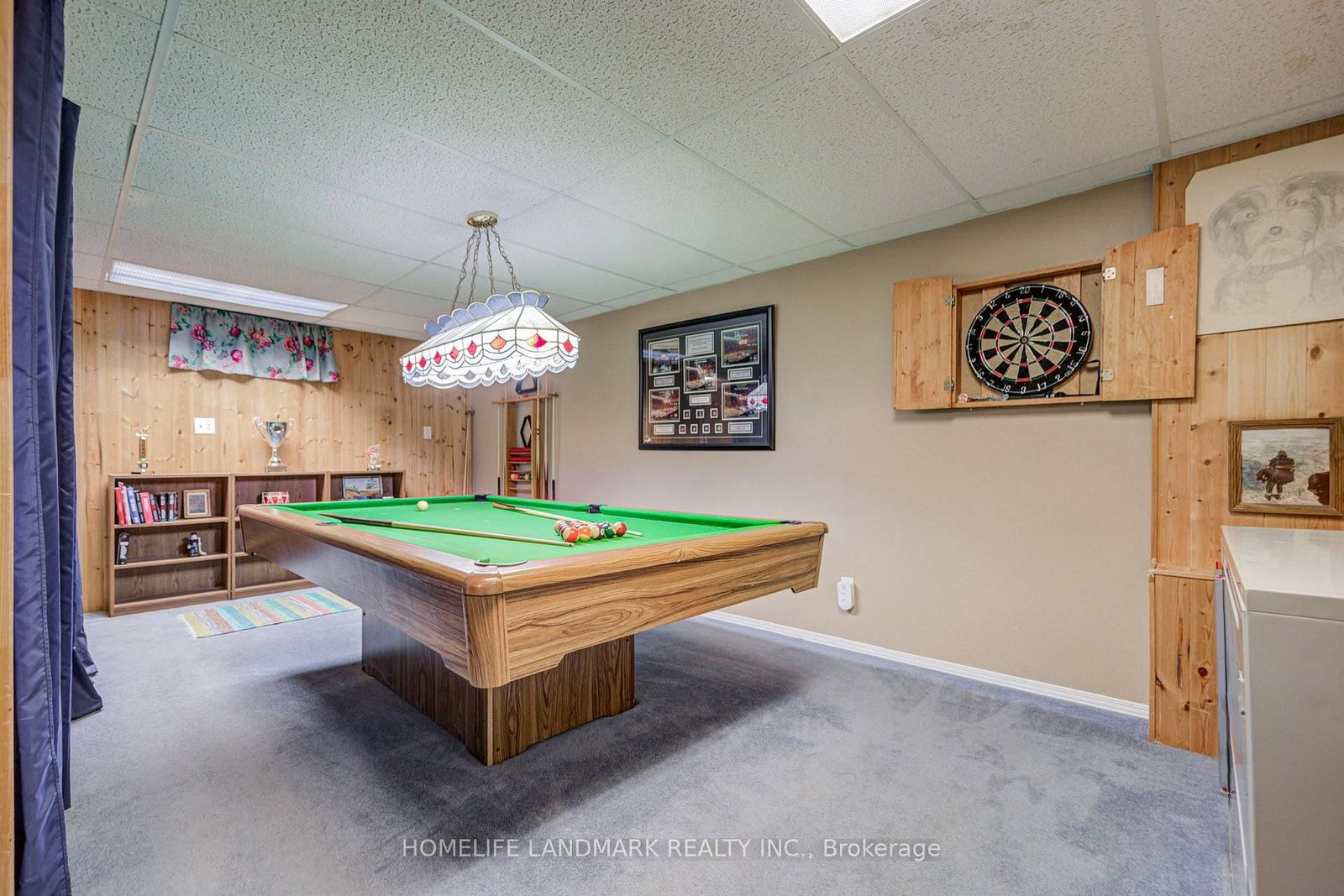 8 Closs Square • Aurora, ON photo 12