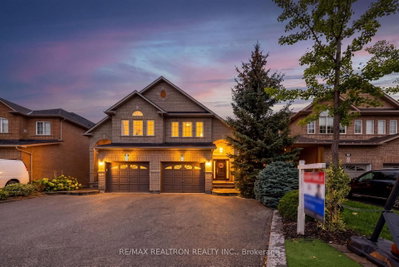 50 Stone Palace Way • Vaughan, ON