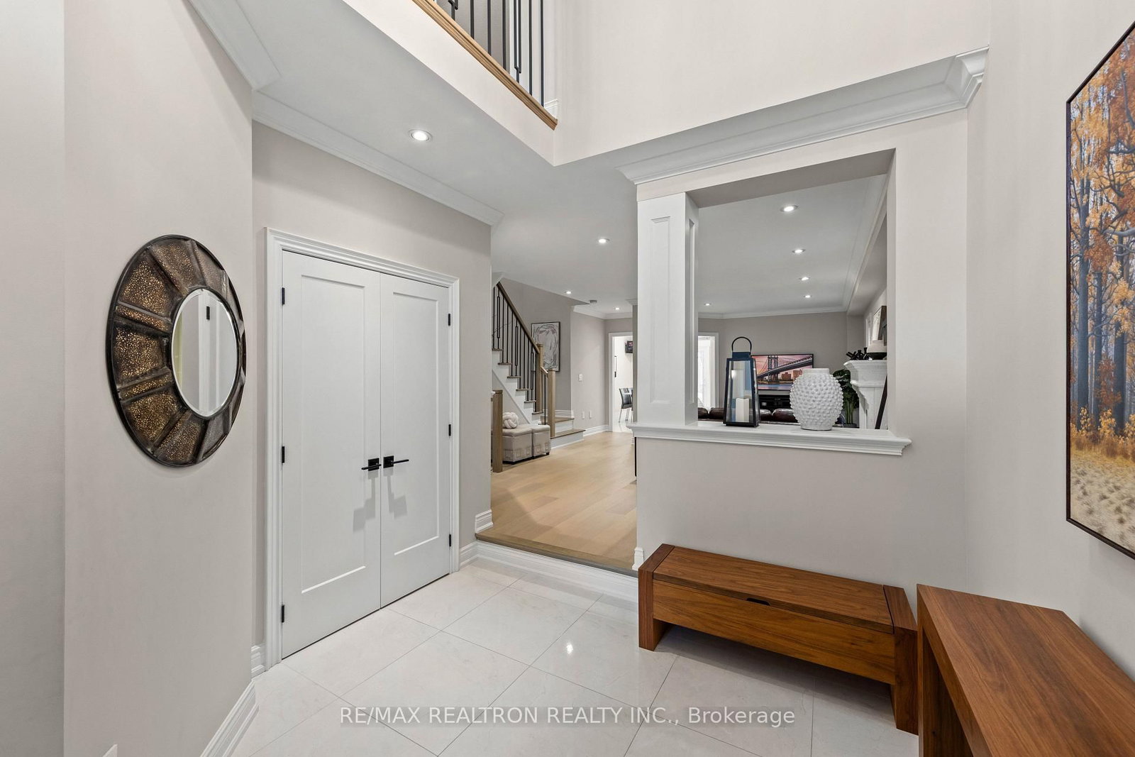 50 Stone Palace Way • Vaughan, ON photo 3