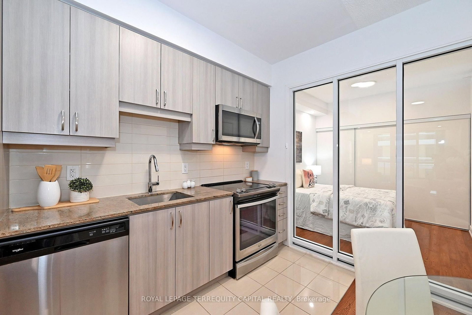 9199 Yonge Street • #306 • Richmond Hill, ON photo 15