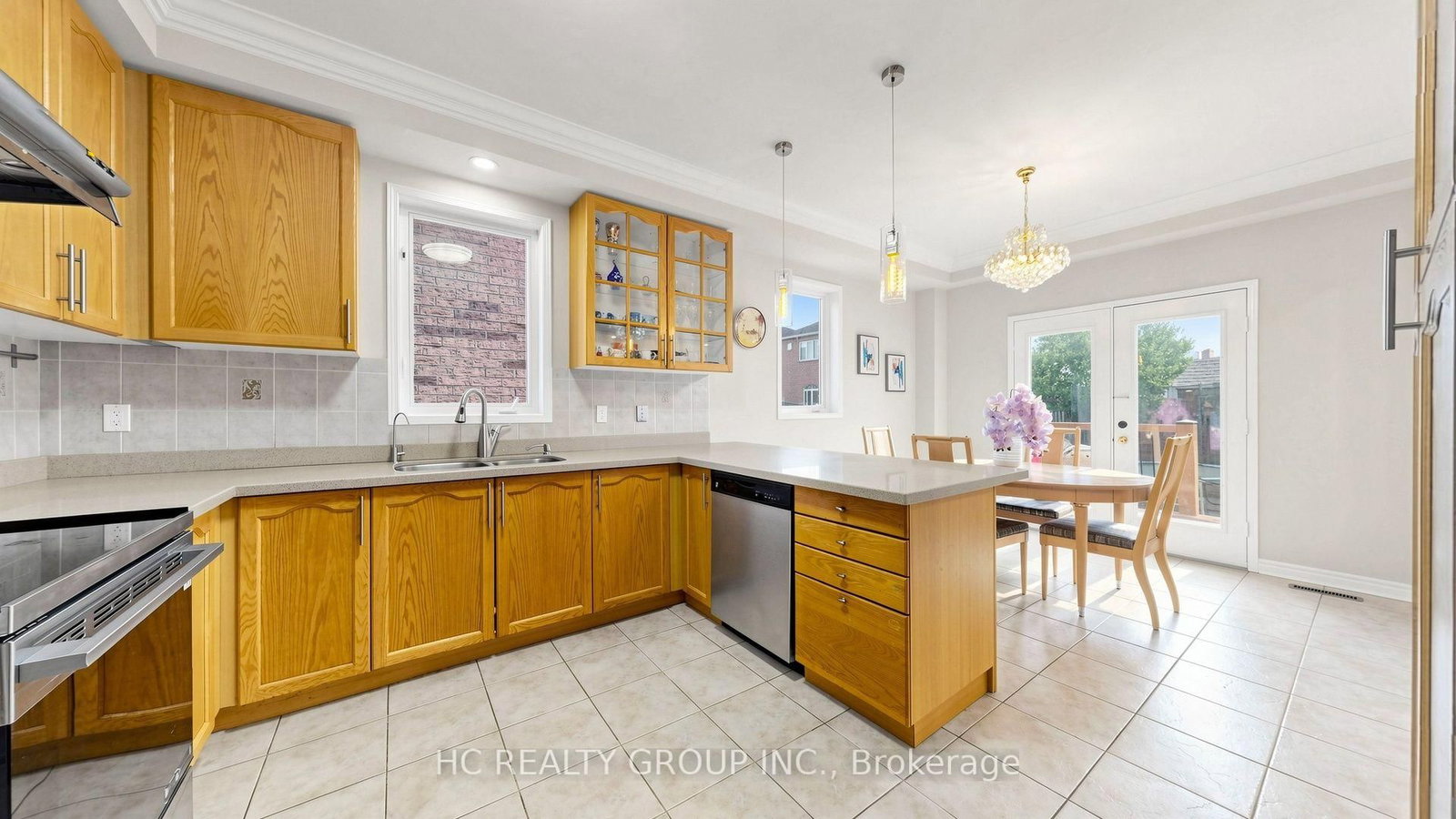 232 Stonebridge Drive • Markham, ON photo 16