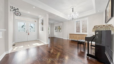 232 Stonebridge Drive • Markham, ON photo 2