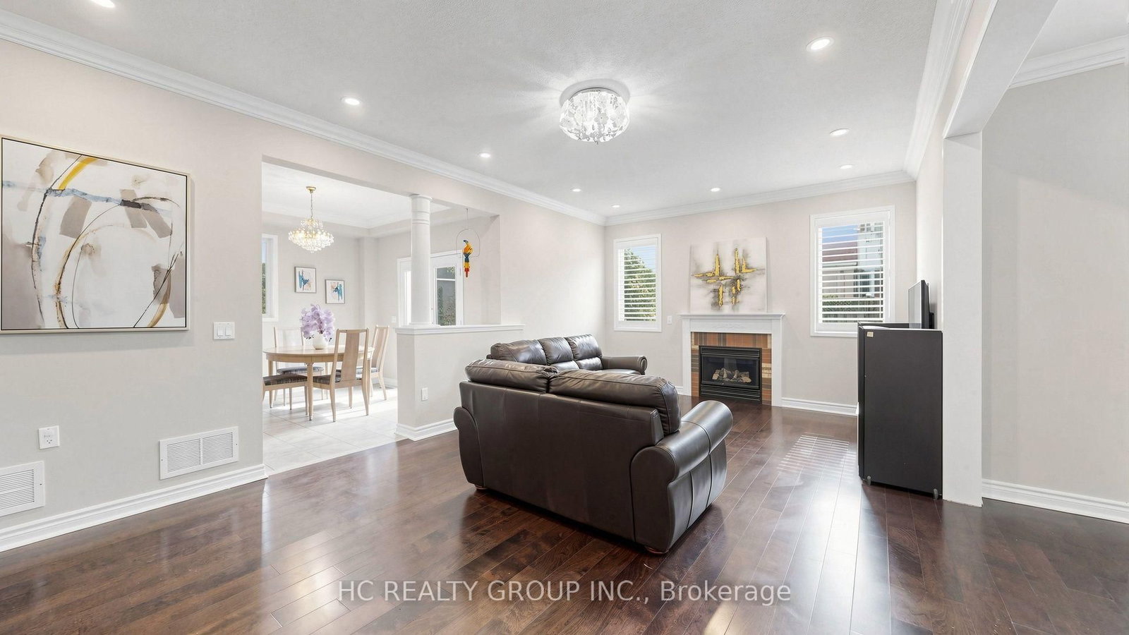232 Stonebridge Drive • Markham, ON photo 8