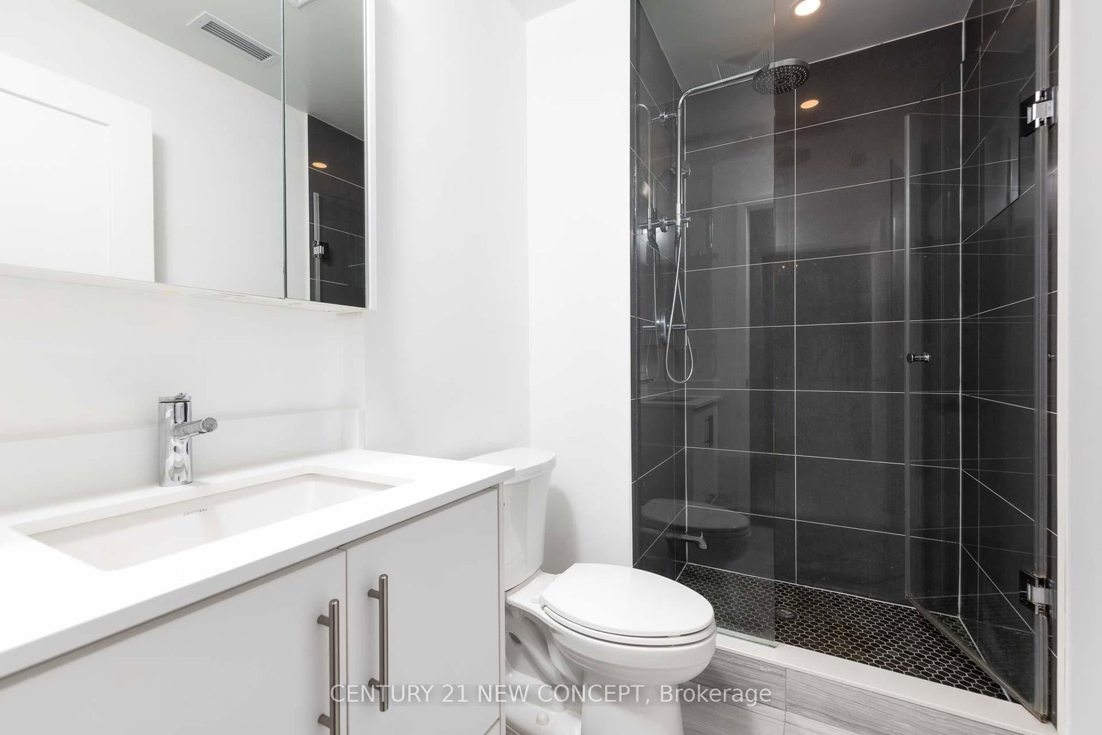 105 Oneida Crescent • #1403 • Richmond Hill, ON photo 19