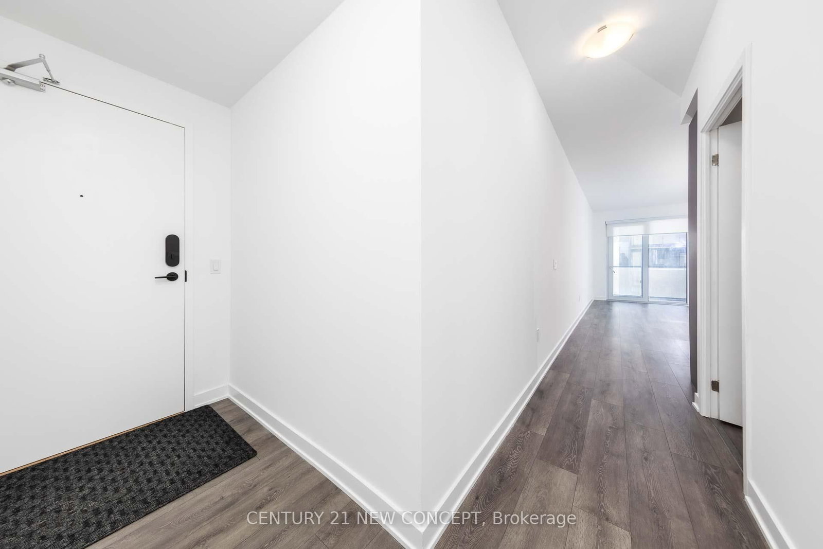 105 Oneida Crescent • #1403 • Richmond Hill, ON photo 5