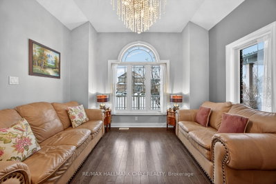 60 Brownley Lane • Essa, ON photo 8