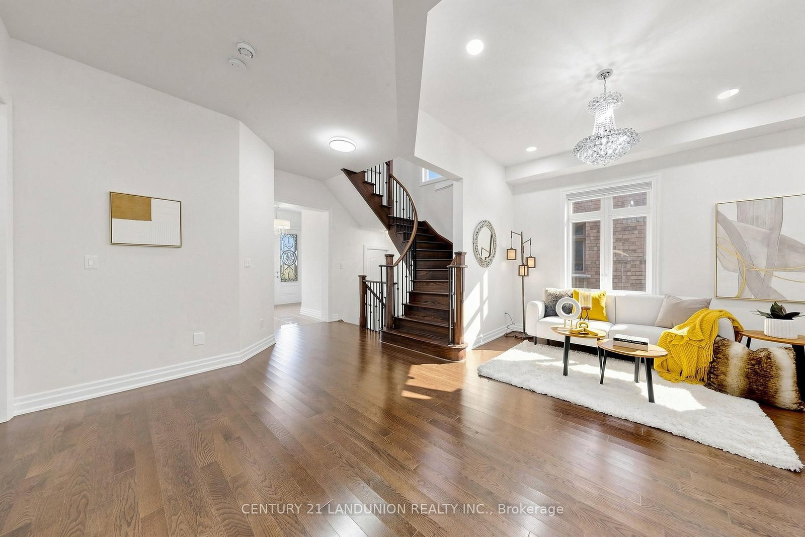 211 Touch Gold Crescent • Aurora, ON photo 23