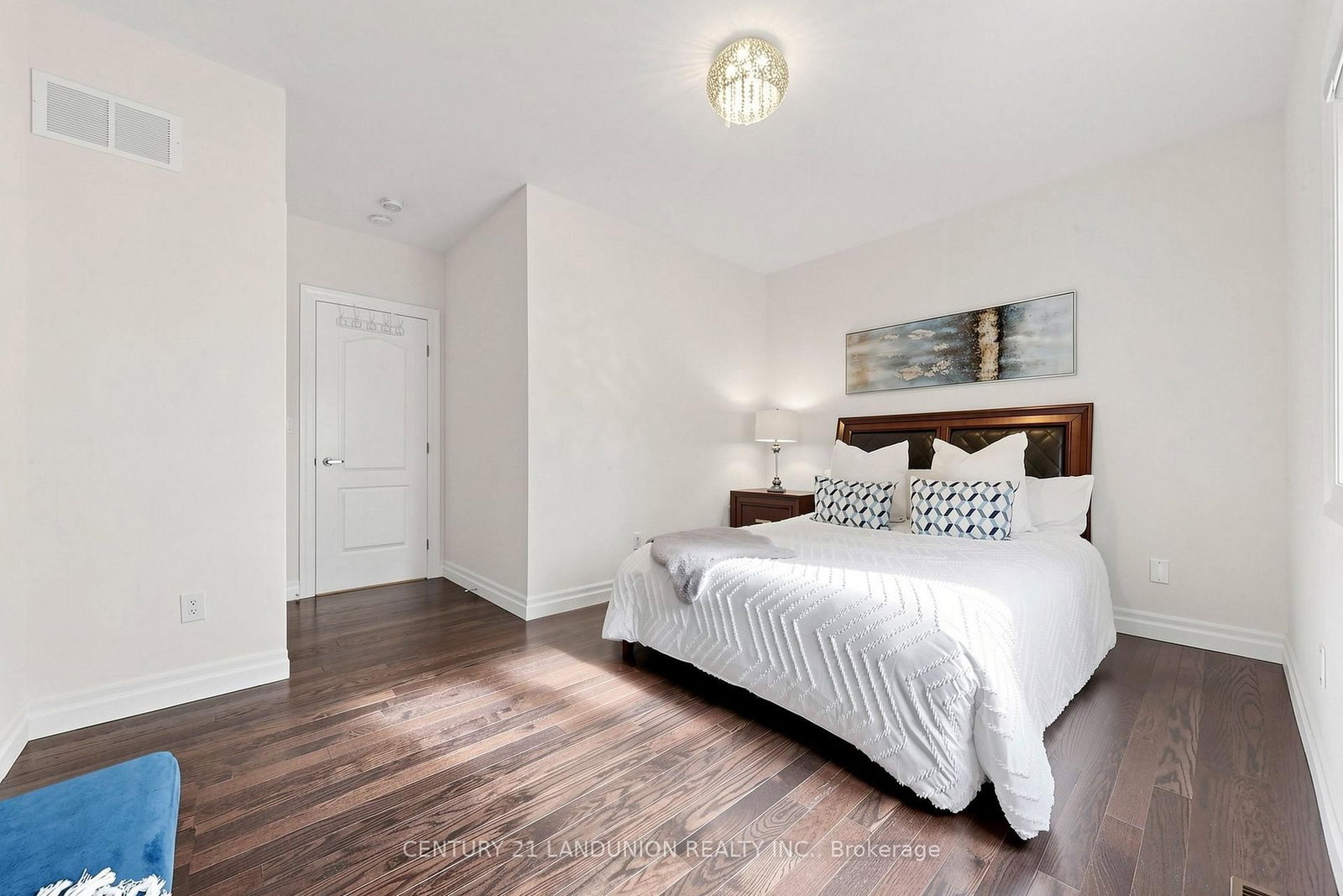 211 Touch Gold Crescent • Aurora, ON photo 35