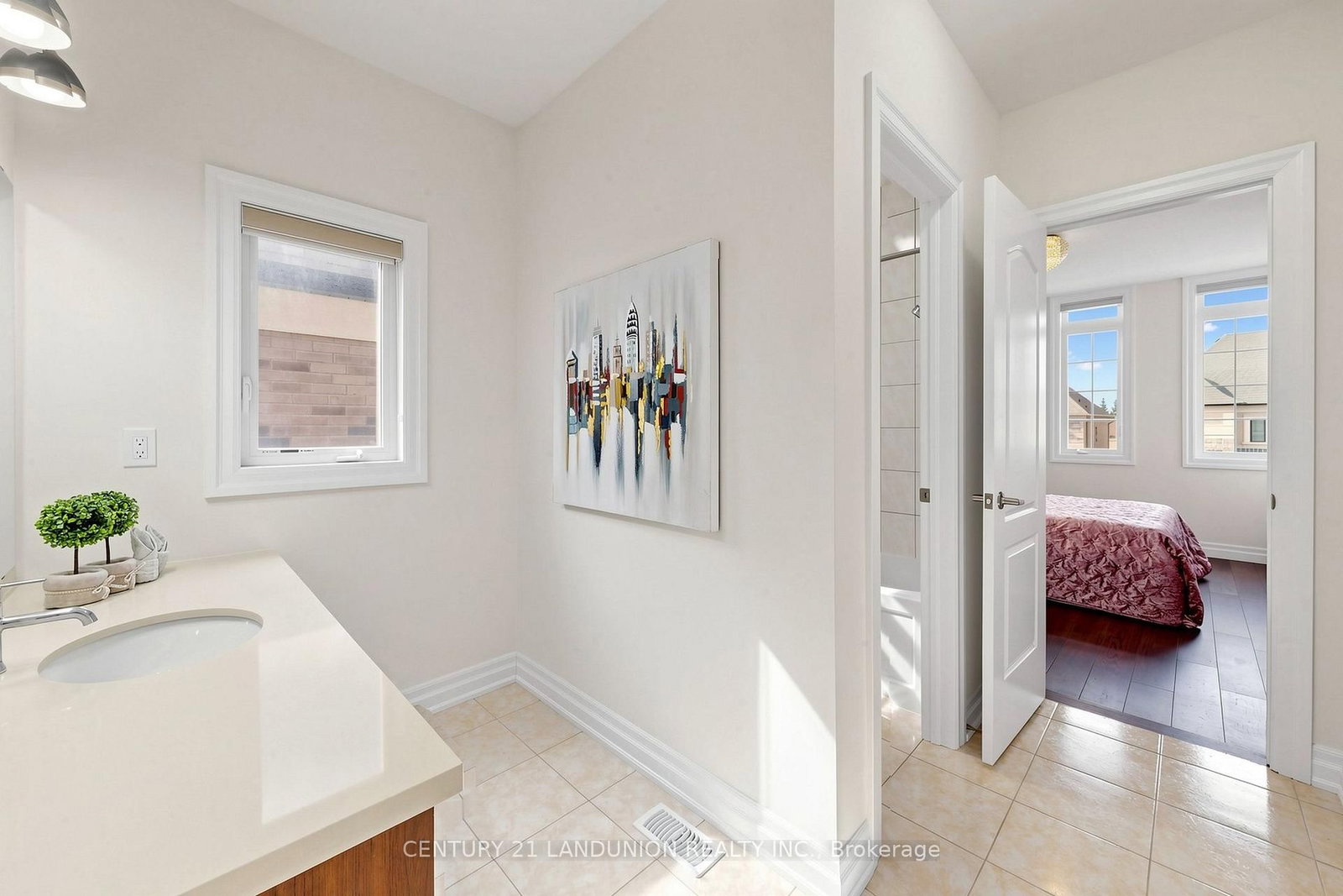 211 Touch Gold Crescent • Aurora, ON photo 36