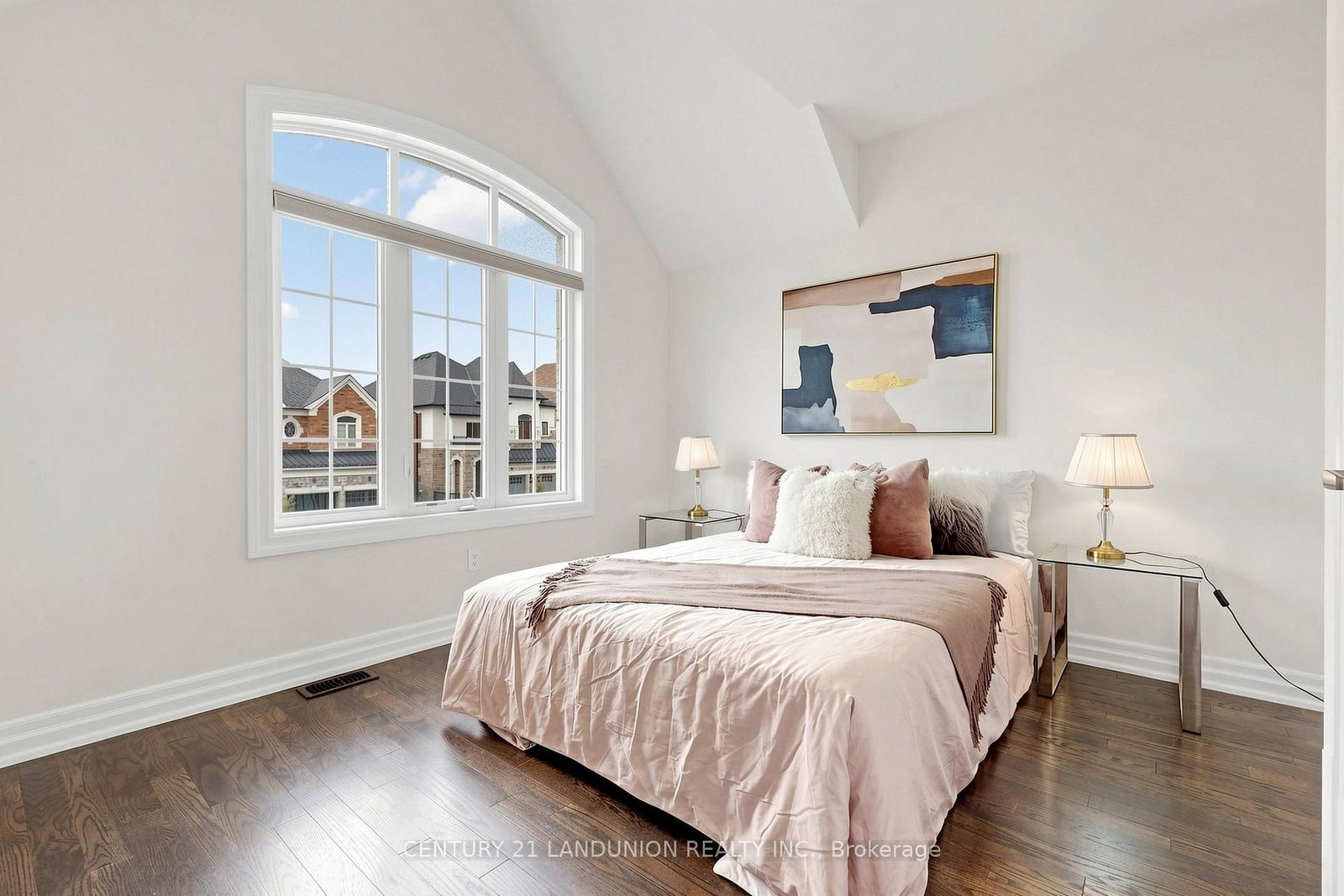 211 Touch Gold Crescent • Aurora, ON photo 41