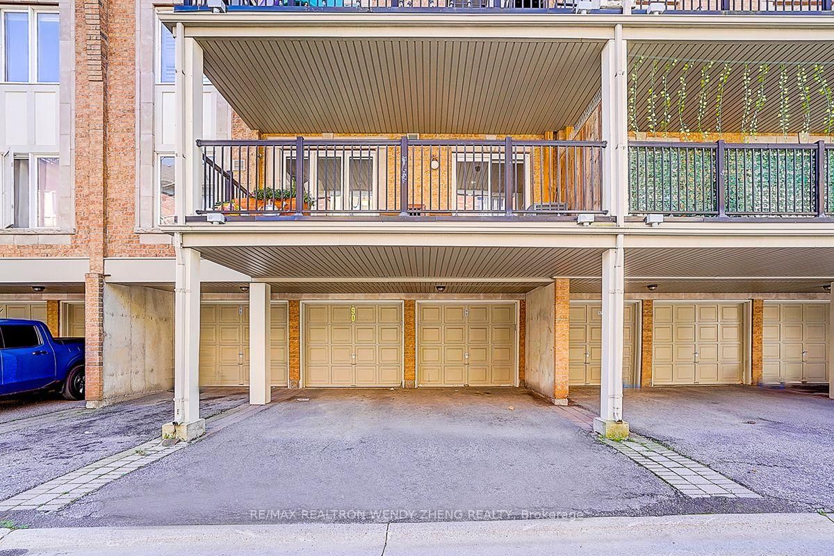 88 Louisbourg Way • Markham, ON photo 39