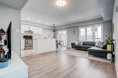88 Louisbourg Way • Markham, ON photo 5