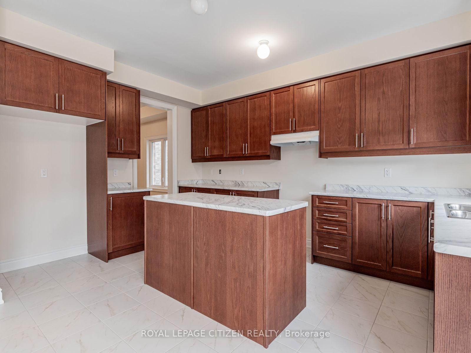 15 Heather Fullerton Road • Georgina, ON photo 12