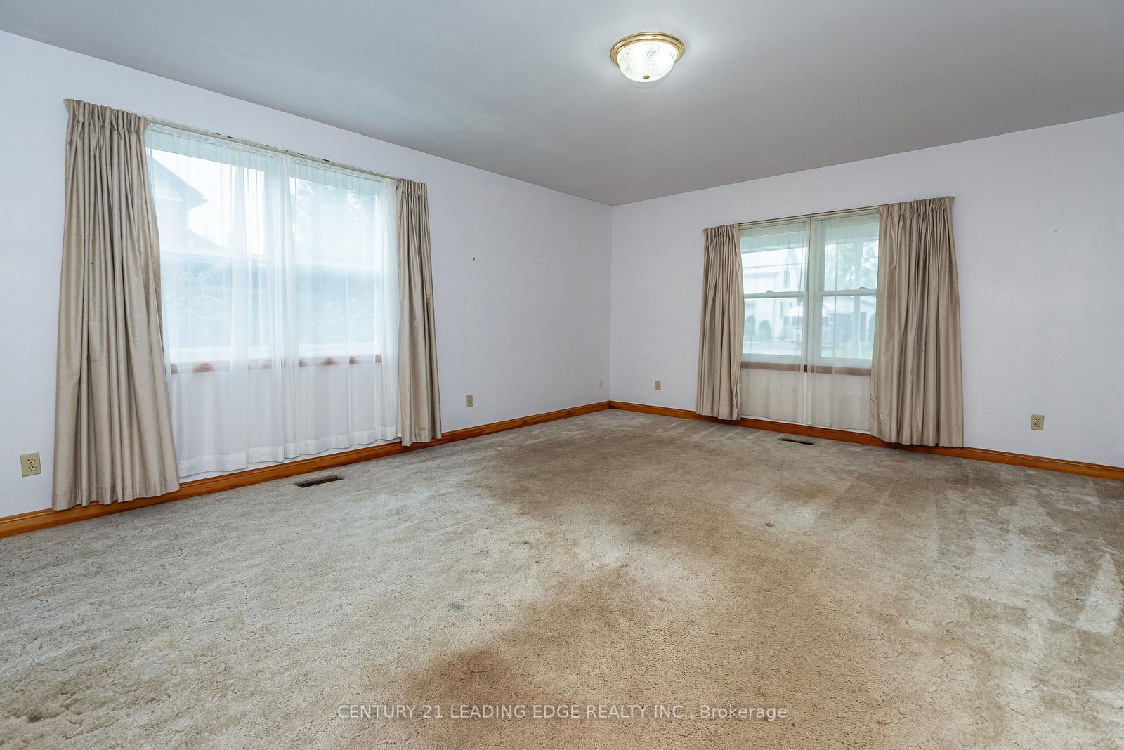 62 North Street • Georgina, ON photo 7