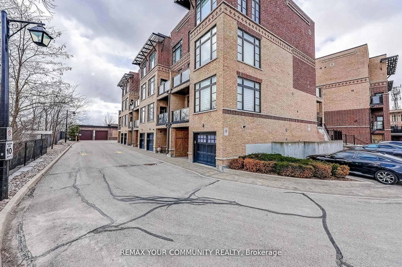 29 - 8169 Kipling Avenue