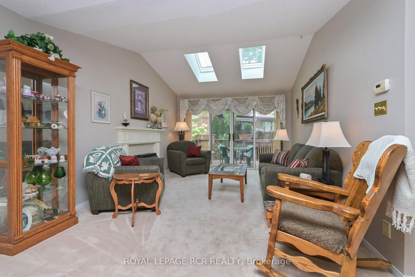 7 Dell Arbor Crescent • New Tecumseth, ON photo 11