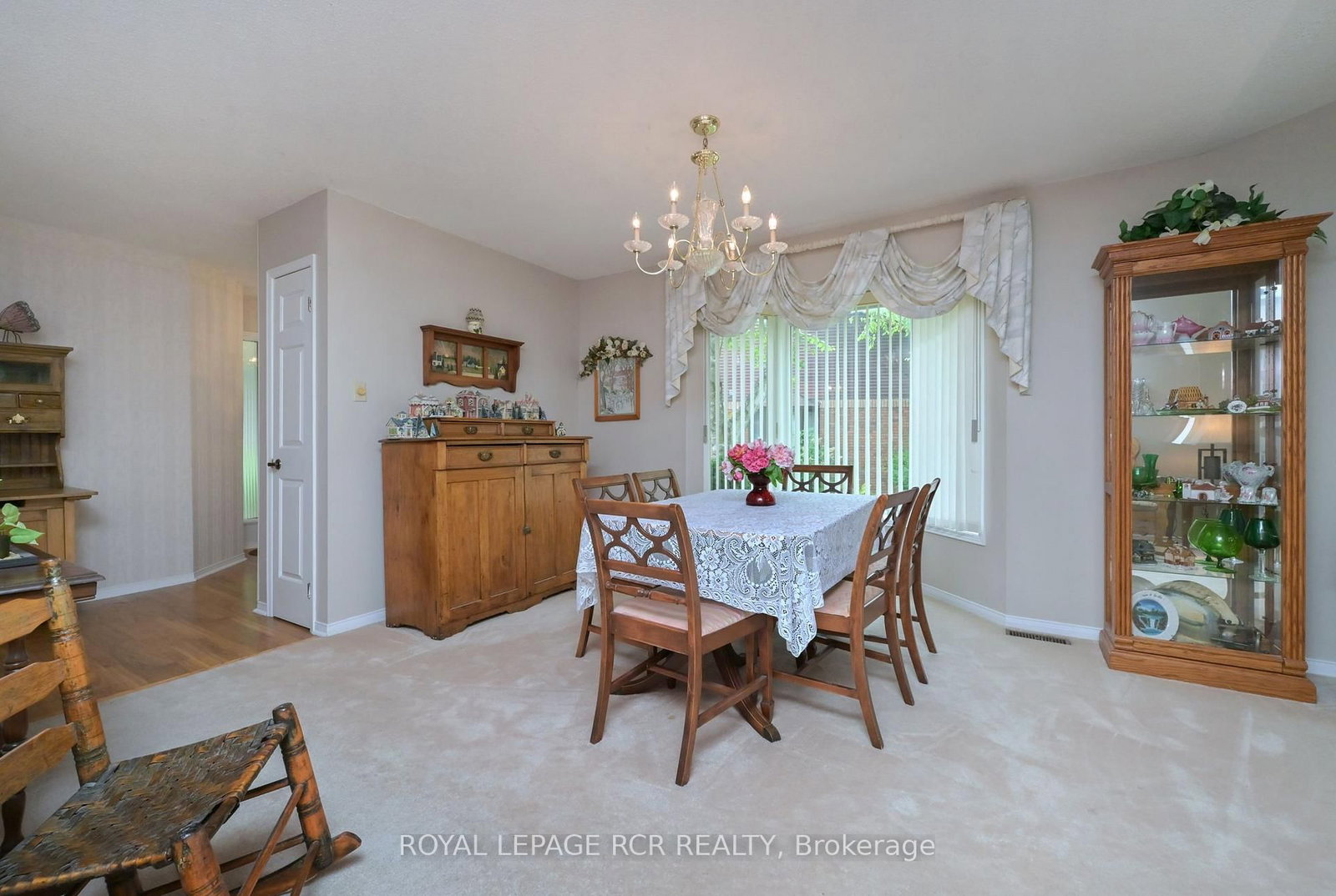 7 Dell Arbor Crescent • New Tecumseth, ON photo 9