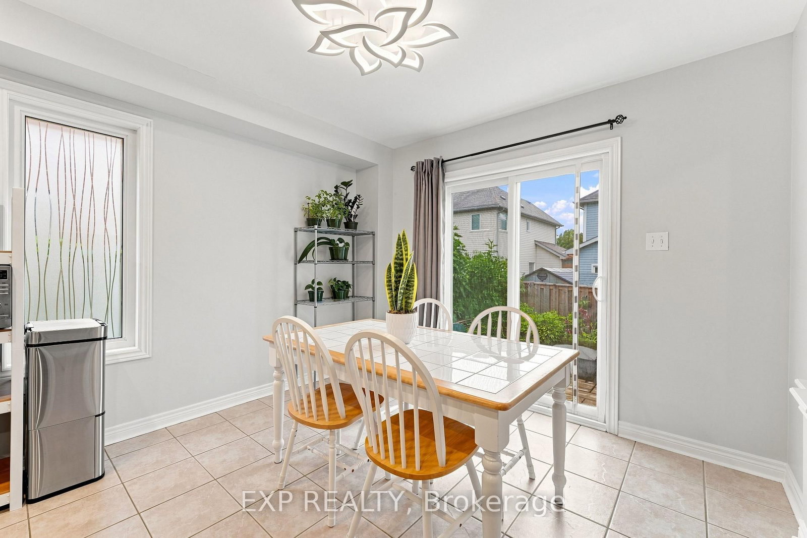 70 Thornlodge Drive • Georgina, ON photo 10