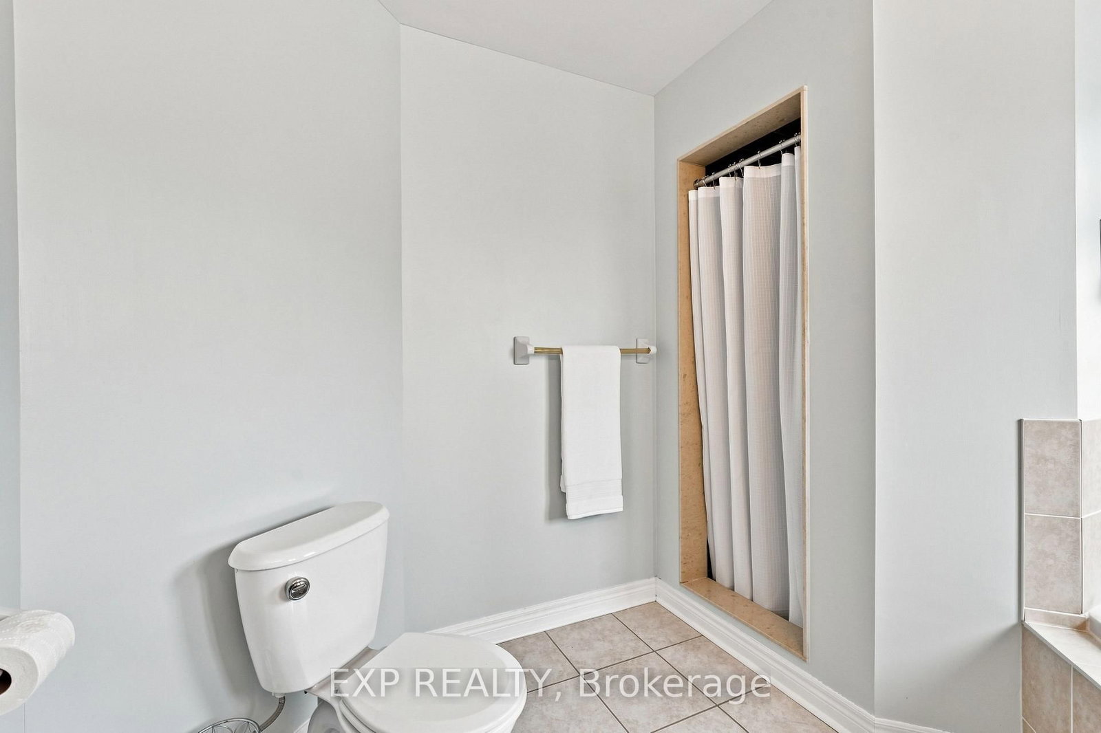 70 Thornlodge Drive • Georgina, ON photo 21