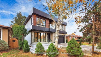 Detached House for sale at 84 Murray Drive, Aurora, Ontario, L4G 2C3 - Aurora Highlands - MLS: N13771286