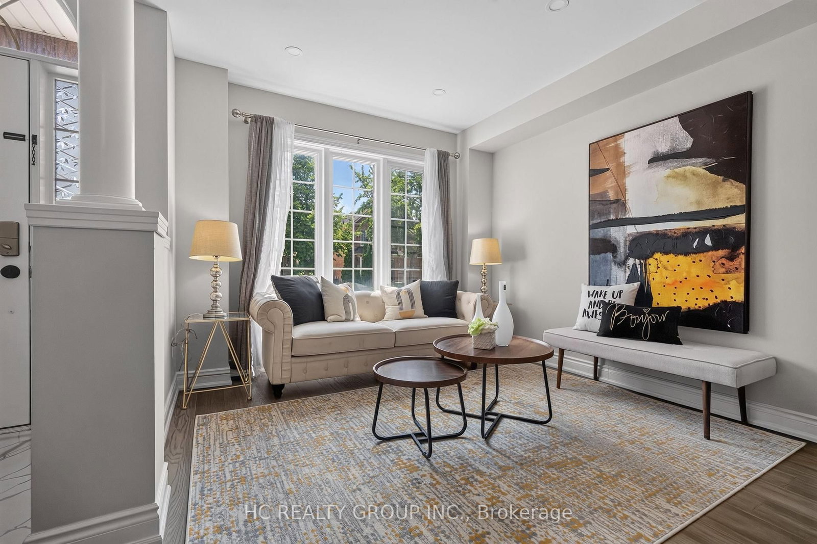 86 Beare Trail • Newmarket, ON photo 6