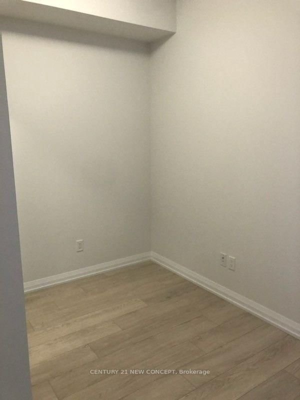 612-7895 Jane St, Vaughan, view 6