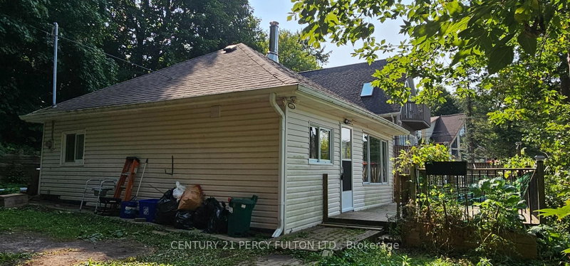 5895 Lakeshore Road
