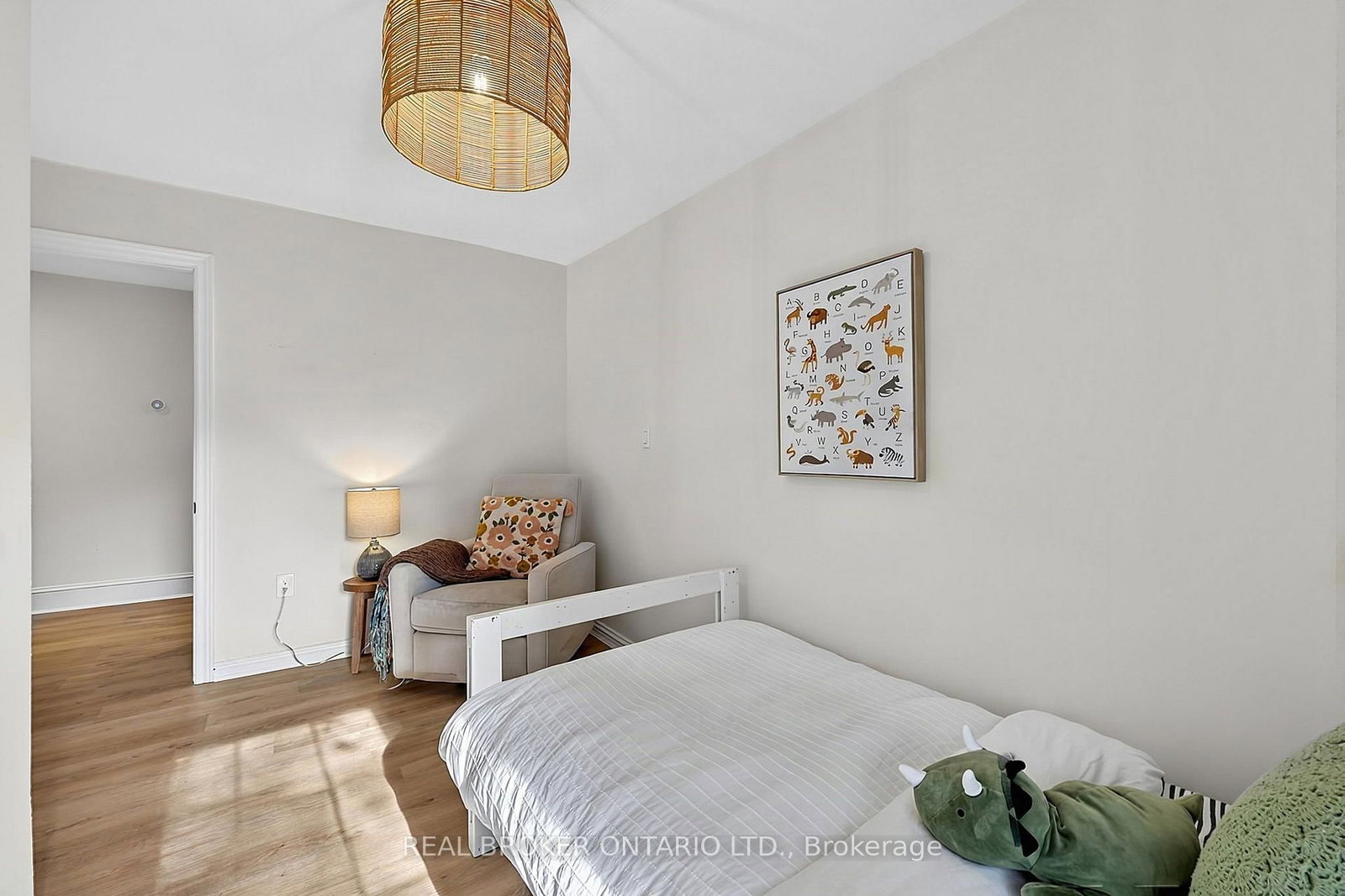 17 Mill Street • East Gwillimbury, ON photo 21