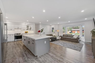 3914 Rosemary Lane • Innisfil, ON photo 4